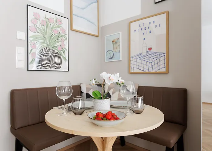 Apartment Urban Hideaway